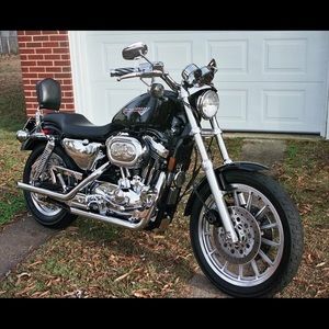 Meet your Posher, Bud